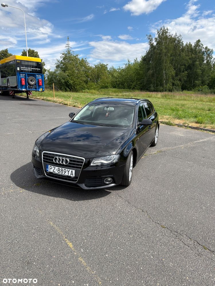 Audi A4 Avant 2.0 TDI Limited Edition - 2