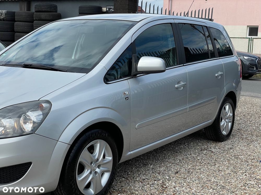 Opel Zafira 1.9 CDTI Edition 111 Jahre - 13