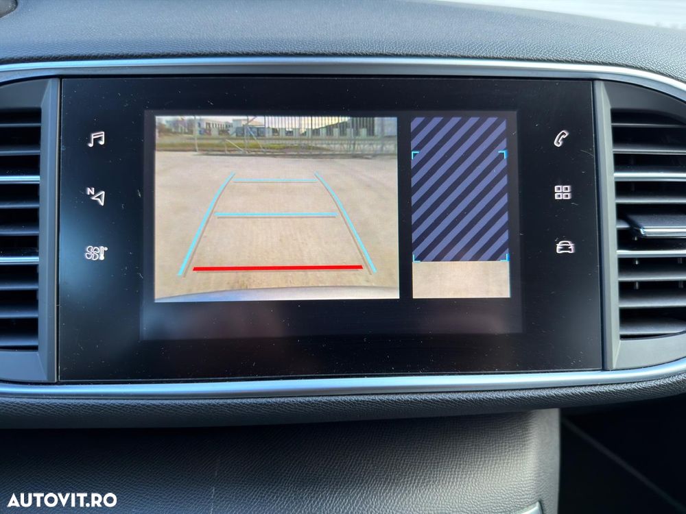 Peugeot 308 PureTech 130 GPF EAT8 Stop & Start Allure - 19