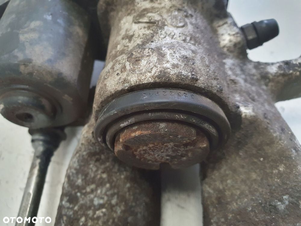 Renault Megane IV TYLNY ZACISK HAMULCOWY lewy tył 440102370R - 4