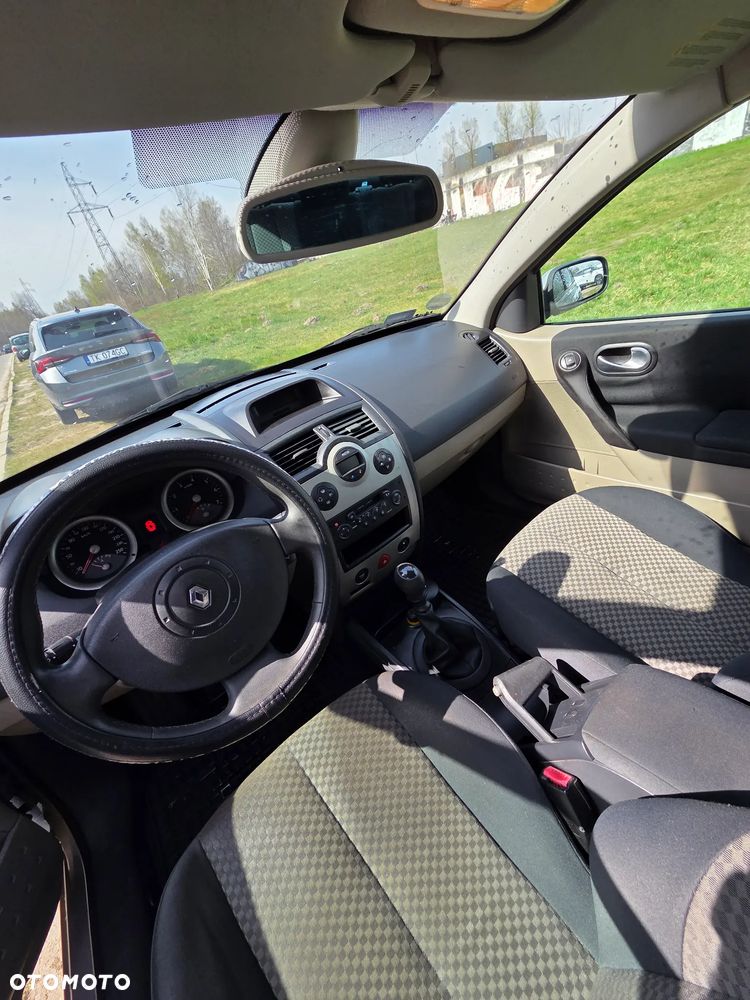 Renault Megane - 2