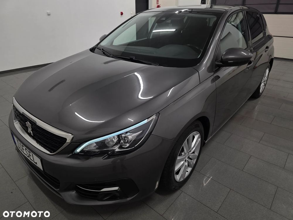 Peugeot 308 - 33