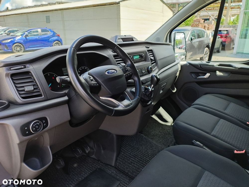 Ford Transit Custom - 11