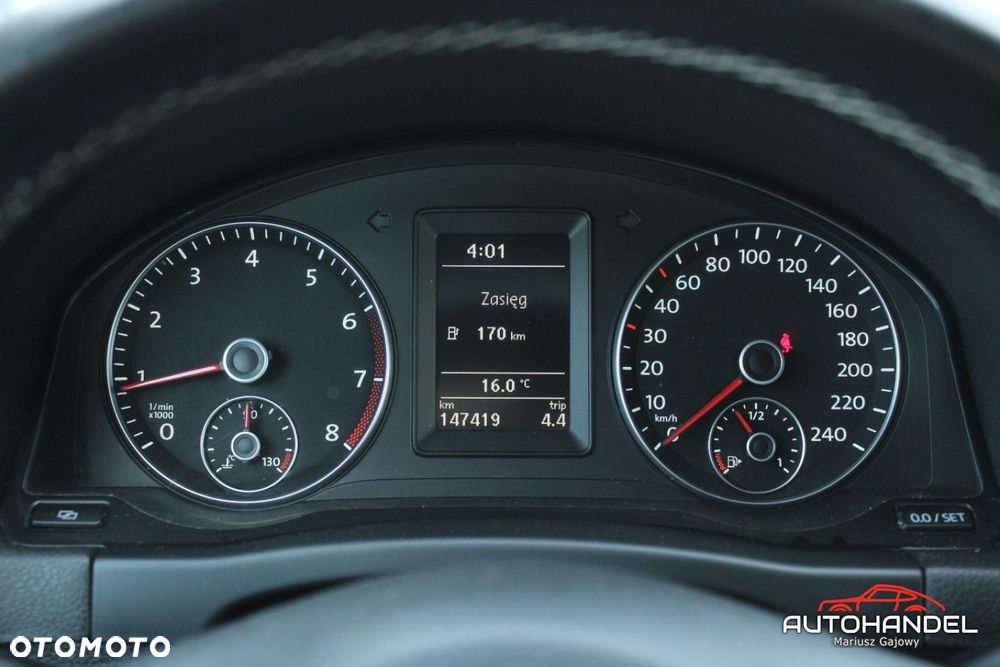 Volkswagen Golf Plus - 11