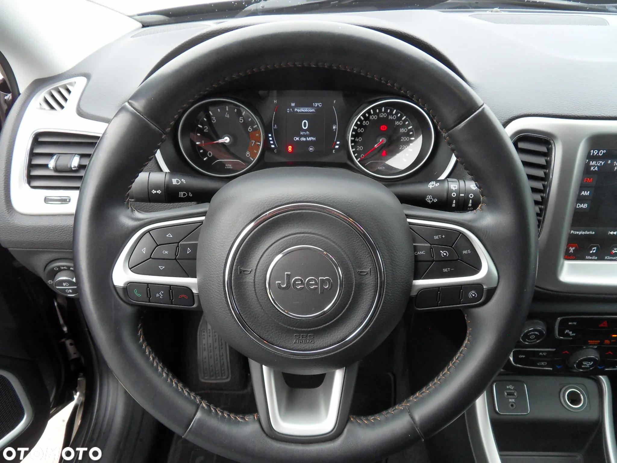 Jeep Compass 1.4 TMair Longitude FWD S&S - 17