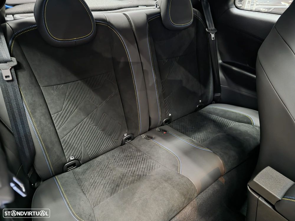 Abarth 500e Scorpionissima - 31