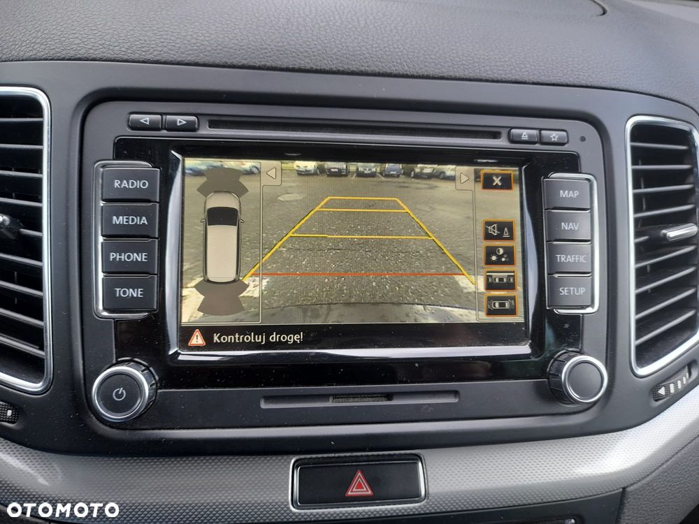 Volkswagen Sharan 2.0 TDI DSG BlueMotion Technology Comfortline - 31