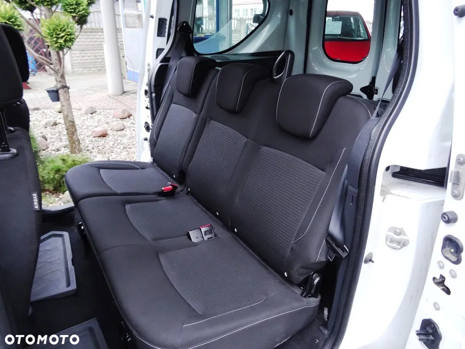 Dacia Dokker 1.5 Blue dCi Laureate - 16