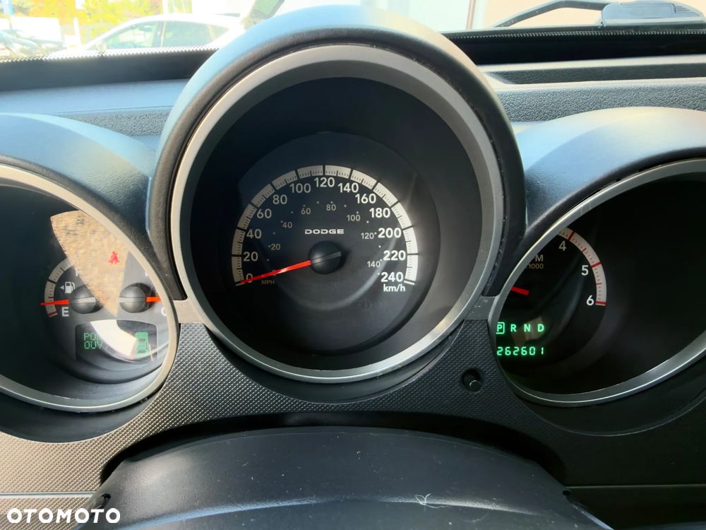 Dodge Nitro 2.8 CRD DPF Automatik R/T - 16
