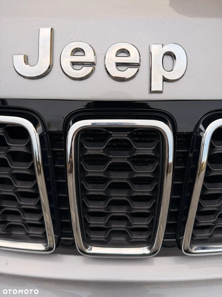 Jeep Grand Cherokee 3.6 V6 Overland - 33