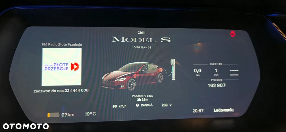 Tesla Model S - 13