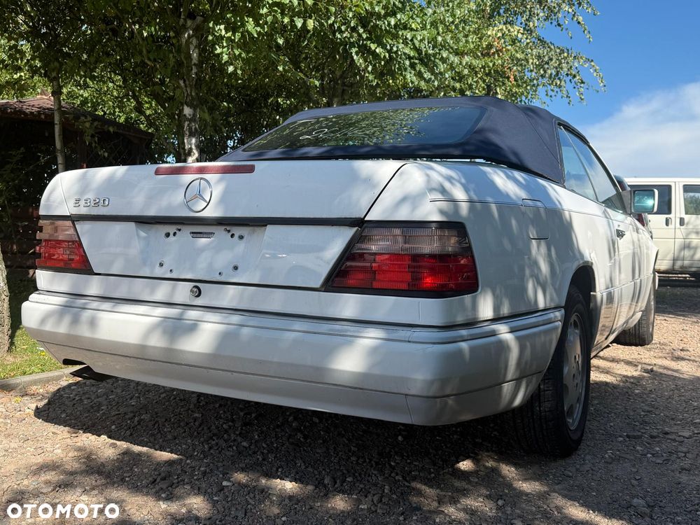 Mercedes-Benz Klasa E - 8