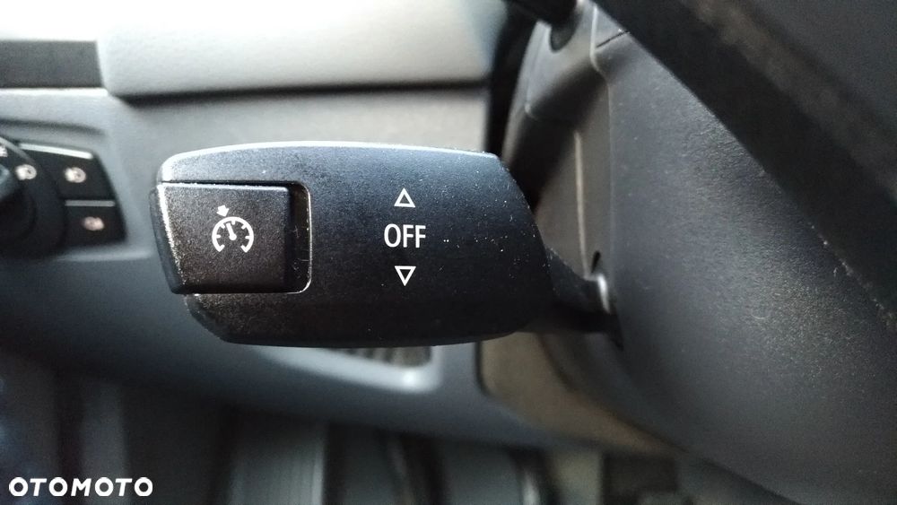 BMW Seria 1 118d - 17