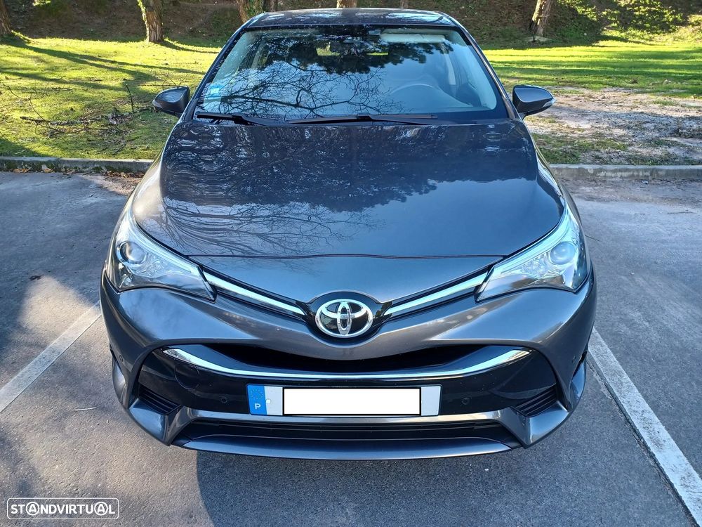 Toyota Avensis SD 1.6 D-4D Luxury+GPS - 7
