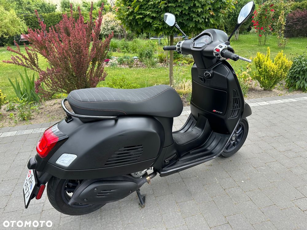 Piaggio Vespa - 11