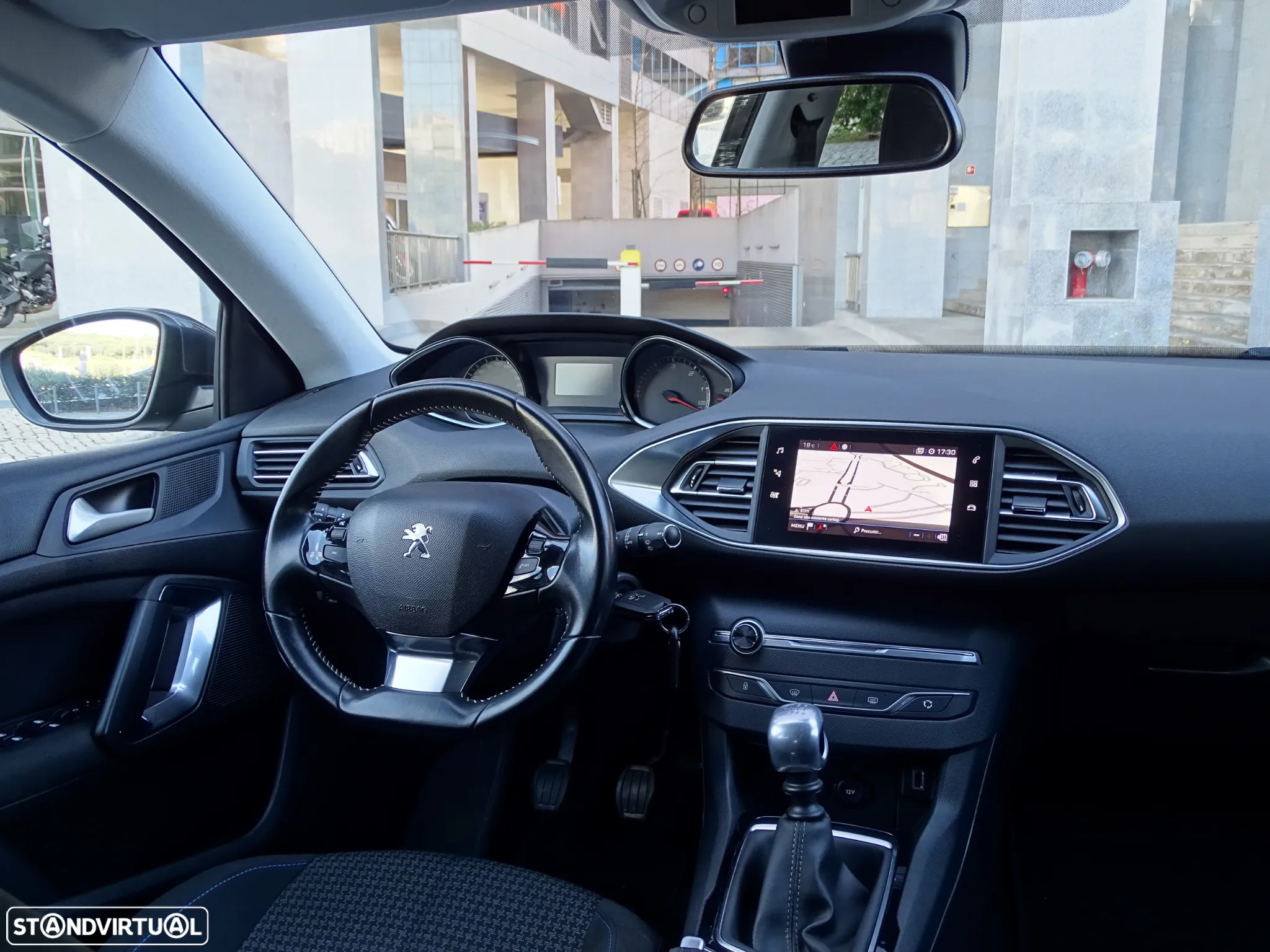 Peugeot 308 1.5 BlueHDi Style - 25