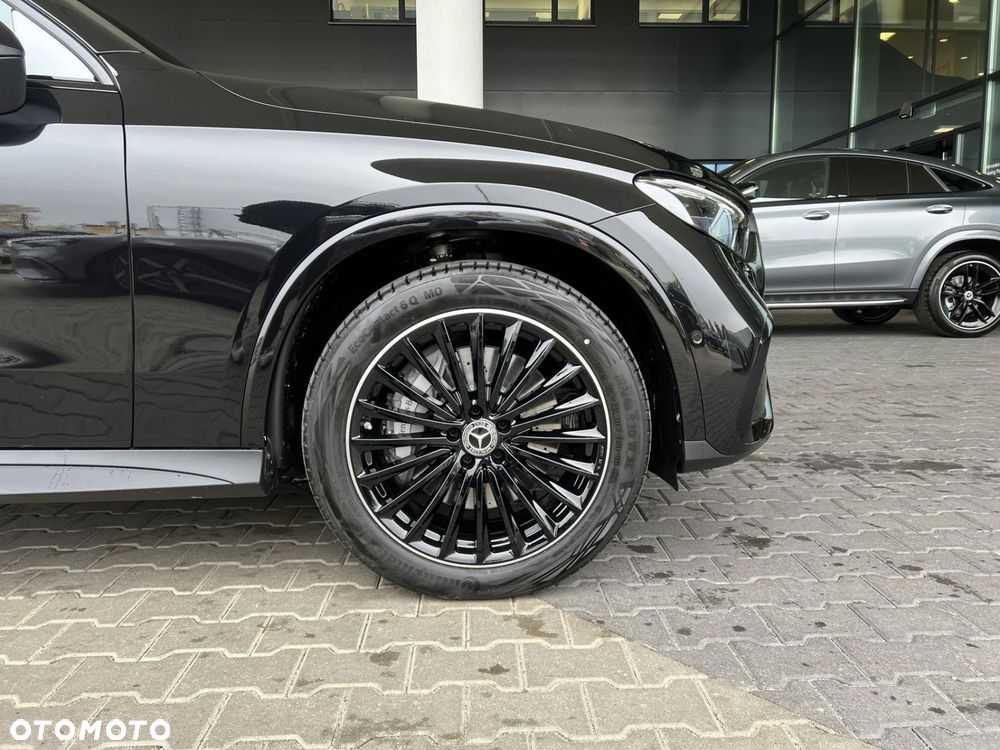 Mercedes-Benz GLC - 17