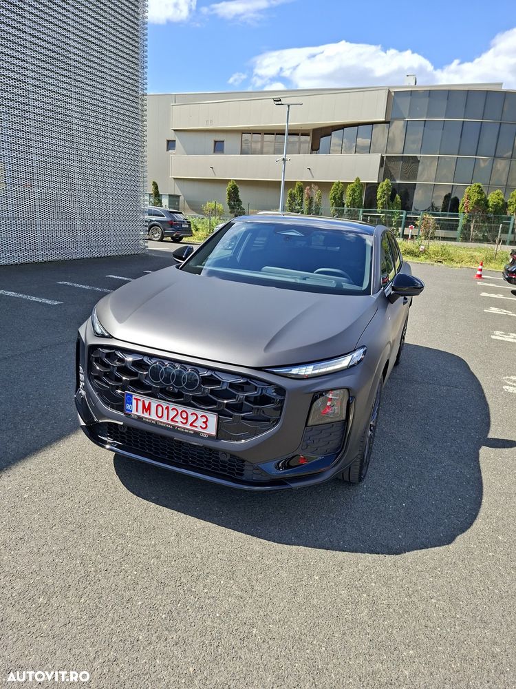 Audi Q3 - 1