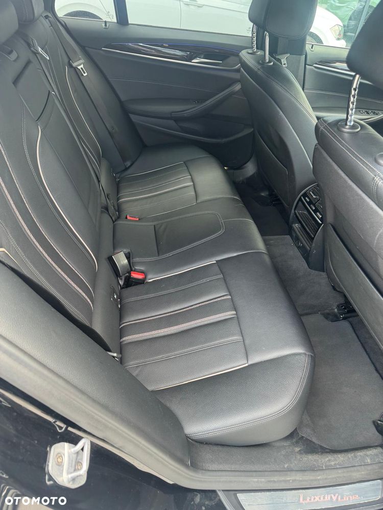 BMW Seria 5 520d Luxury Line sport - 20