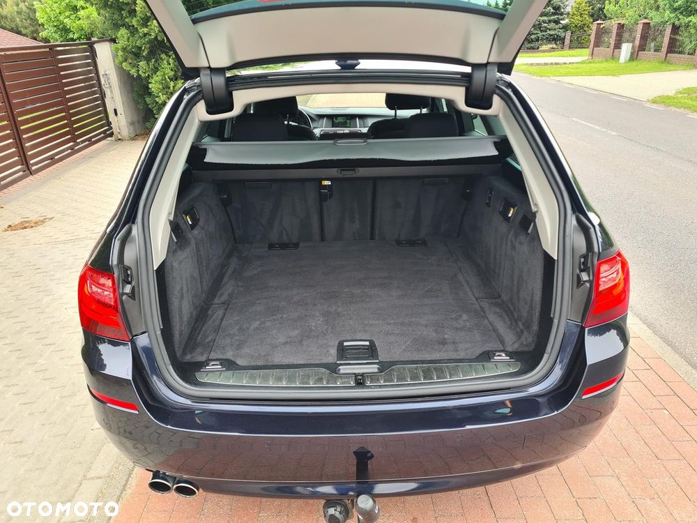 BMW Seria 5 520d xDrive Luxury Line - 14