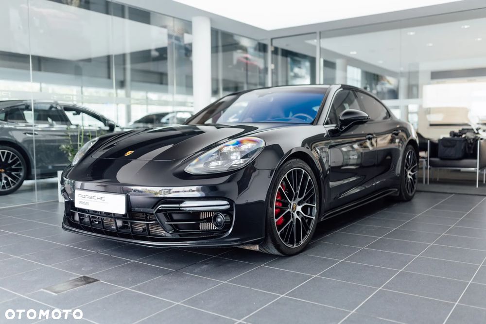 Porsche Panamera GTS - 3