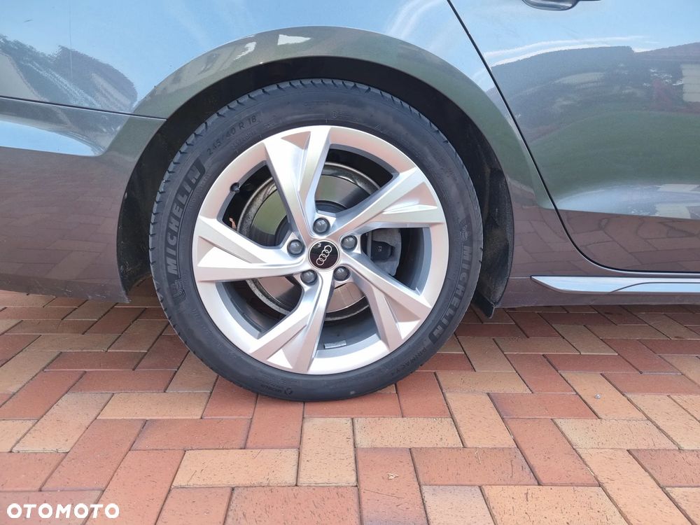 Audi A4 Avant 40 TDI mHEV S Line S tronic - 9