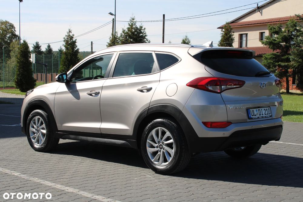 Hyundai Tucson blue 1.7 CRDi 2WD DCT Style - 4