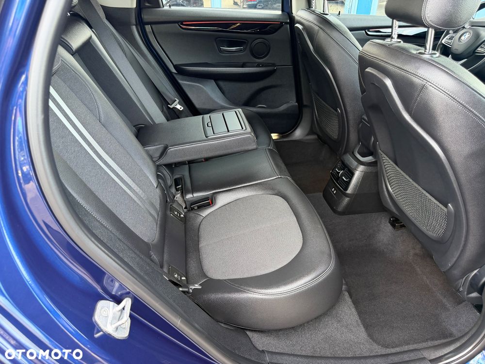 BMW Seria 2 218i Sport Line - 26