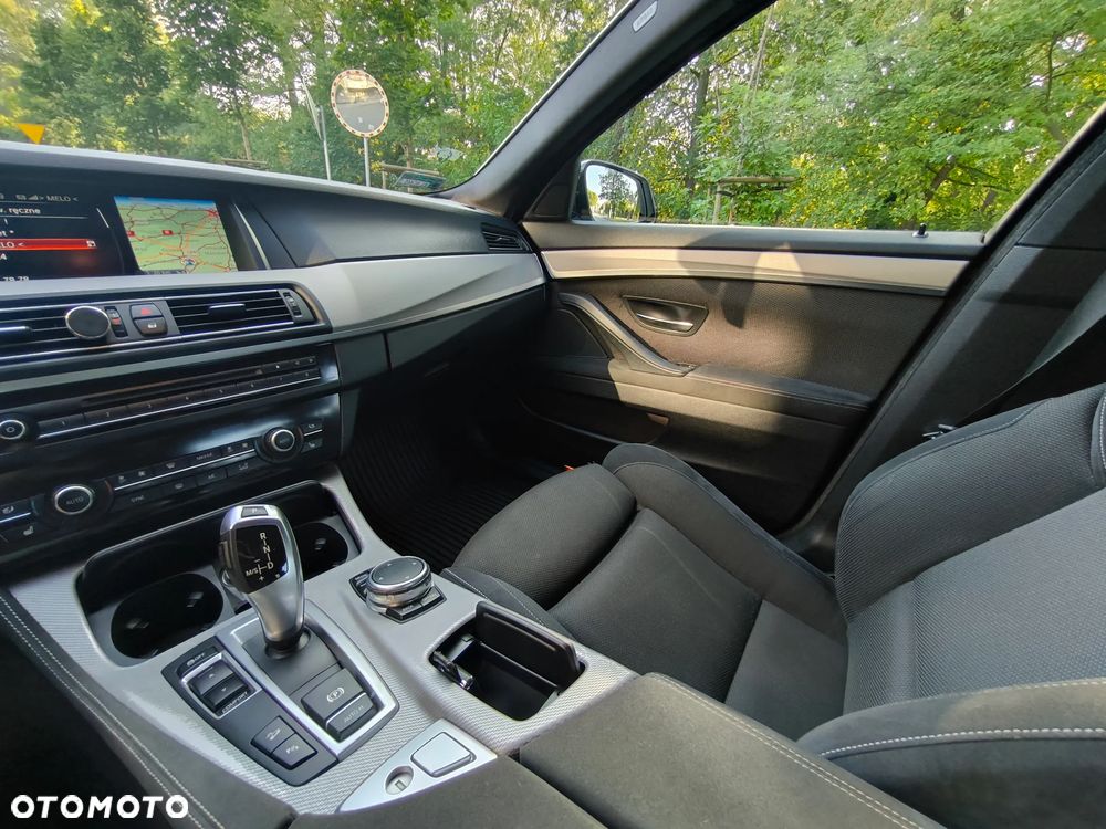 BMW Seria 5 520d xDrive M Sport sport - 21