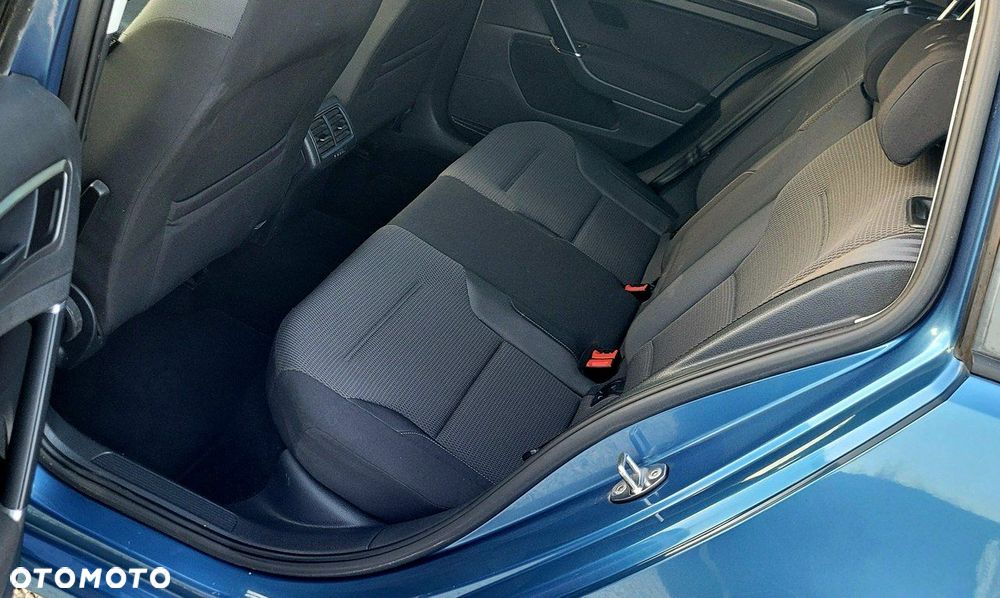 Volkswagen Golf 1.6 TDI BlueMotion Technology Lounge - 22