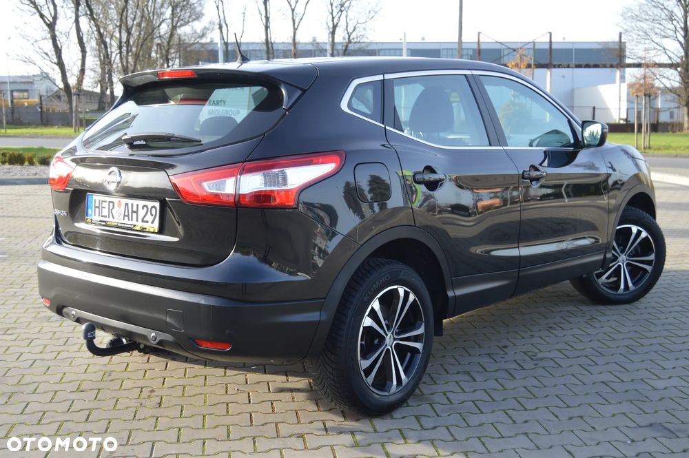 Nissan Qashqai 1.2 DIG-T Acenta EU6 - 4