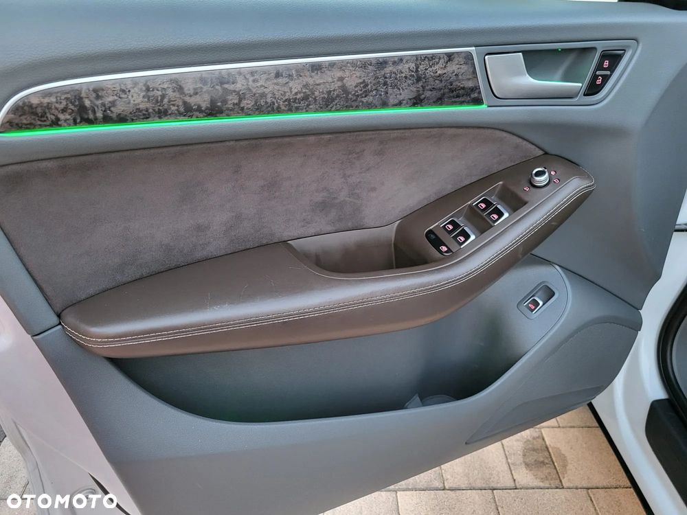 Audi Q5 2.0 TDI Quattro Design S tronic - 25