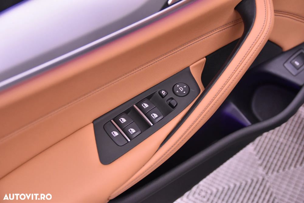 BMW Seria 5 530e xDrive AT PHEV - 14