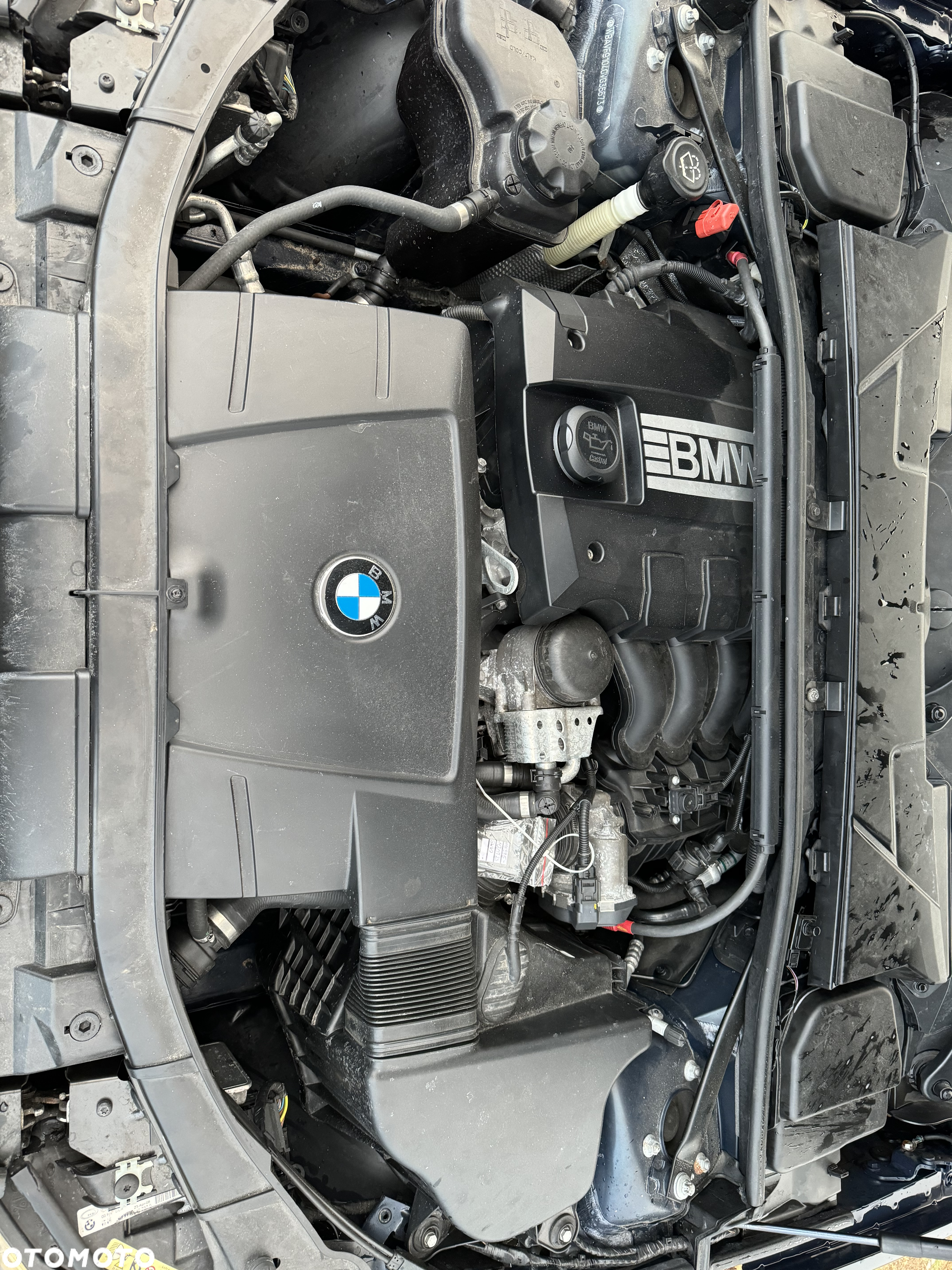 BMW Seria 3 320i - 12