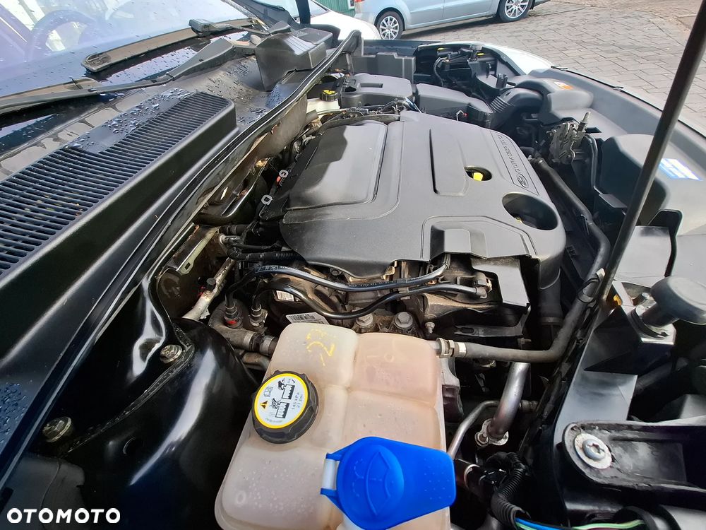 Ford Kuga 2.0 TDCi 4WD Titanium - 35