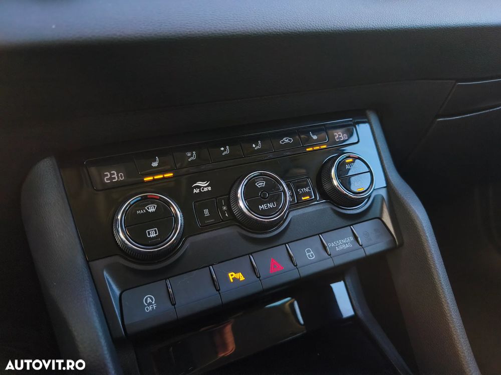 Skoda Karoq 1.5 TSI DSG Tour - 22