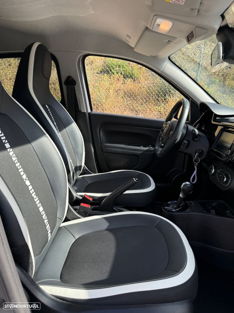 Renault Twingo E-Tech. 22 Urban Night - 10