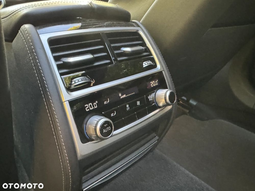 BMW Seria 7 2020