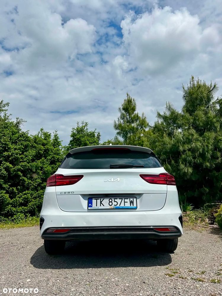 Kia Ceed 1.6 CRDi mHEV L DCT - 4