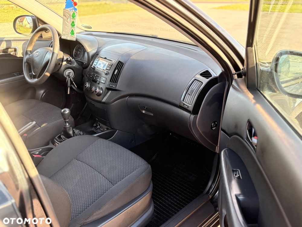 Hyundai i30 1.4 Blue Comfort - 10