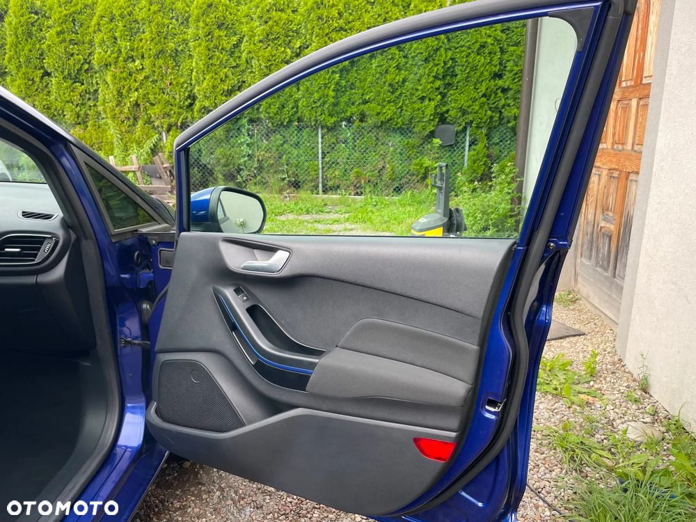 Ford Fiesta 1.1 SYNC Edition - 9