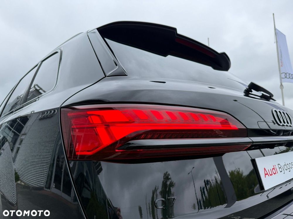 Audi Q7 - 13