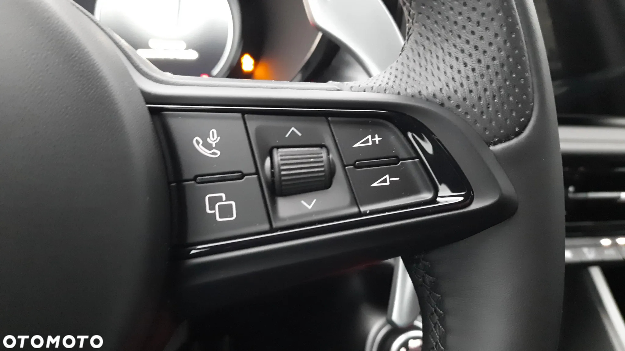 Alfa Romeo Tonale 1.5 T4 GSE Hybrid Veloce DCT - 18