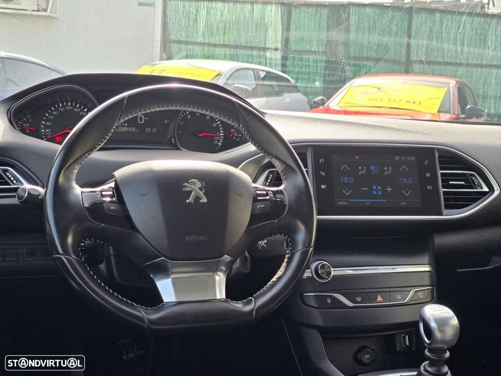 Peugeot 308 SW 1.2 PureTech Active Pack - 12