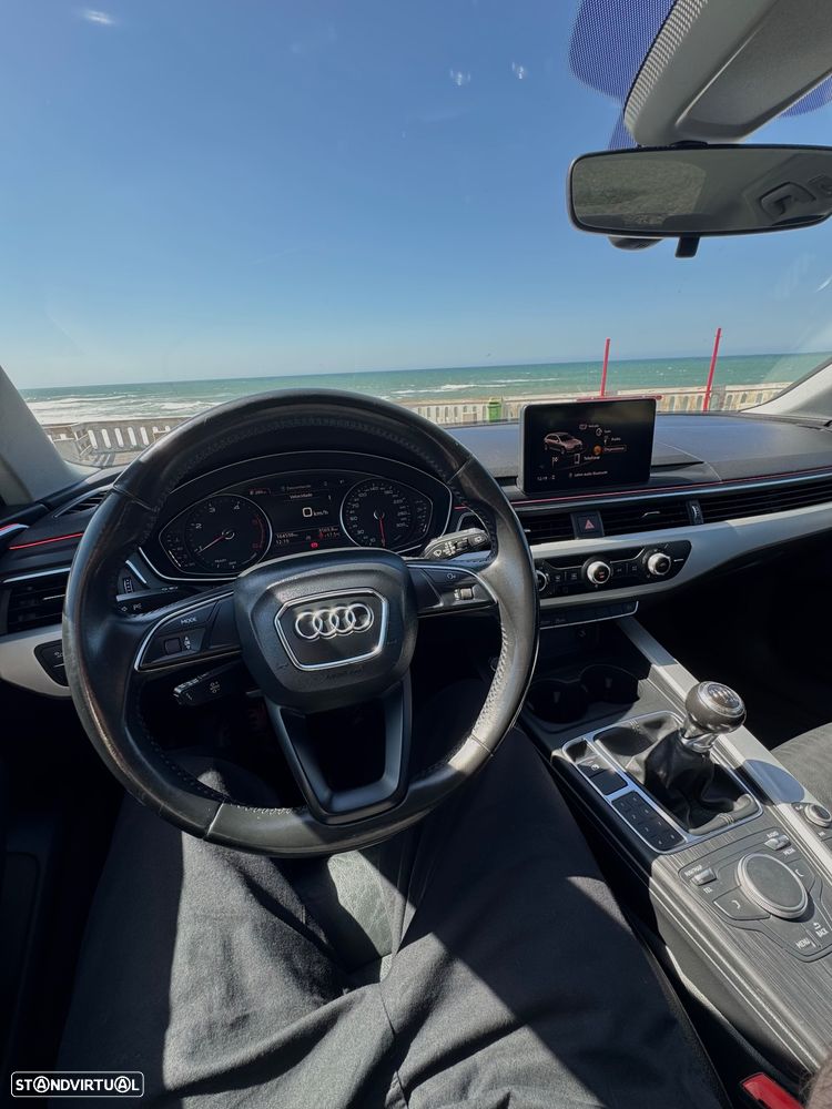 Audi A4 2.0 TDI - 24