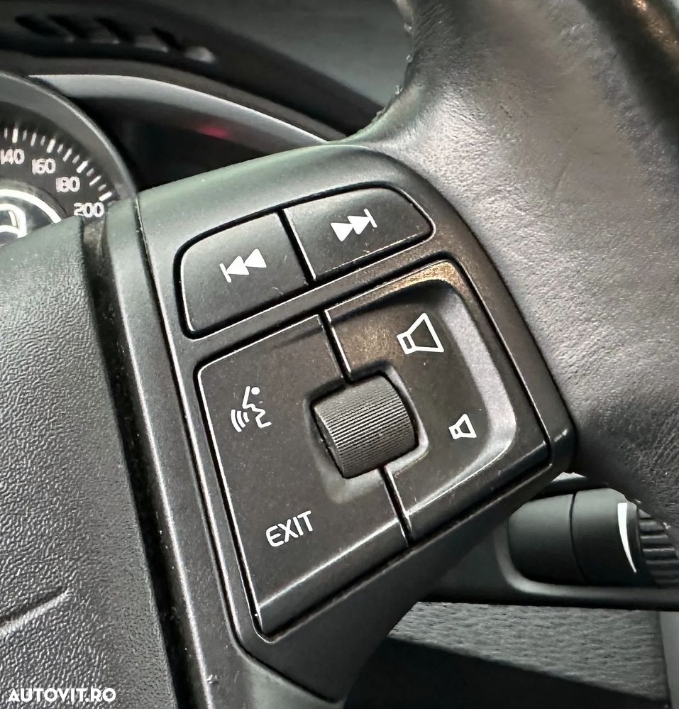 Volvo V40 - 29