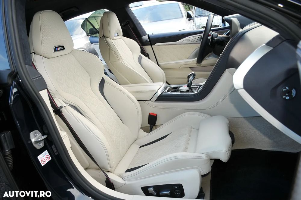 BMW M8 Competition - 32