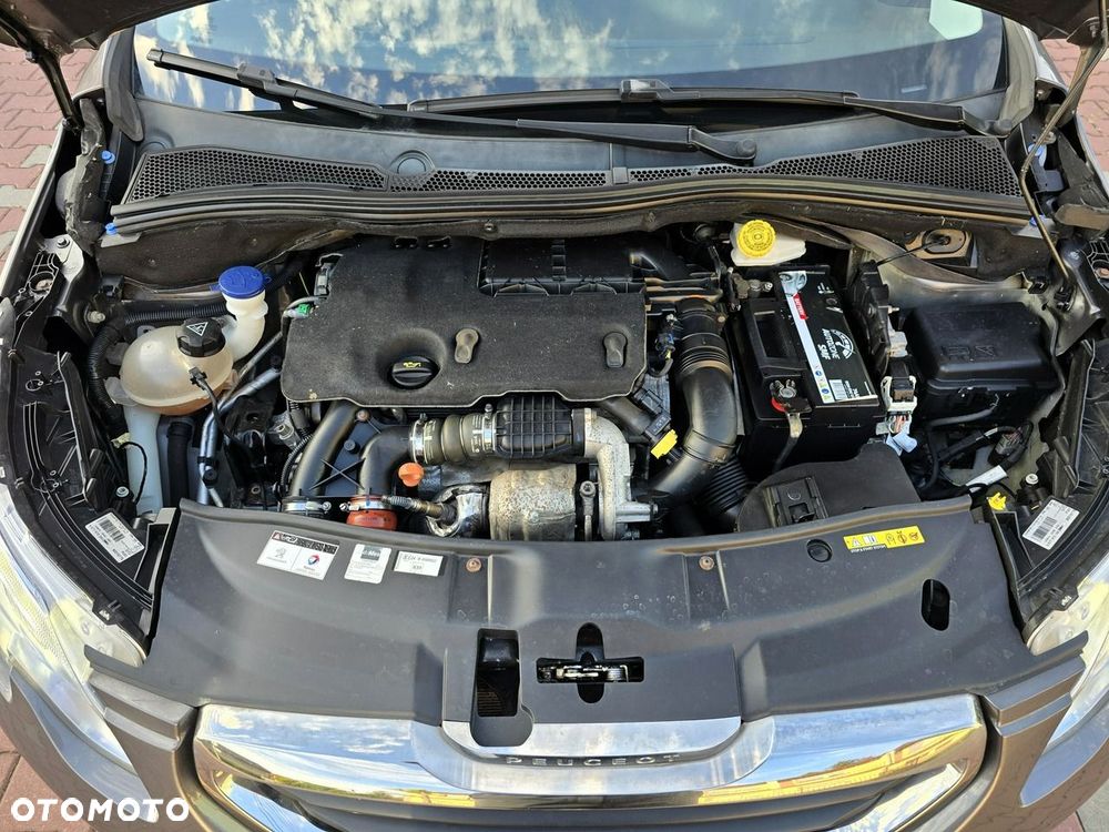 Peugeot 2008 e-HDi FAP 92 EGS6 STOP & START Allure - 37