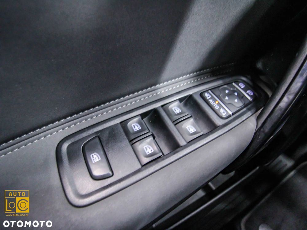 Mercedes-Benz Klasa T 180 d Progressive - 32