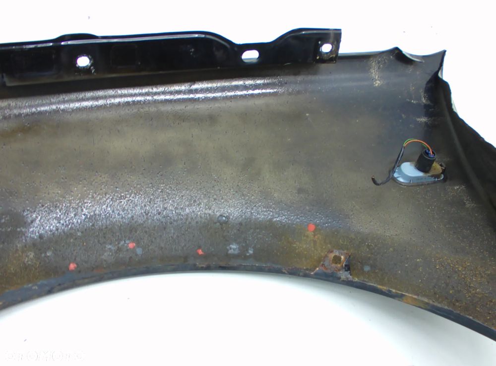 VW Golf 4 Błotnik przód prawa  strona LC9Z - 7